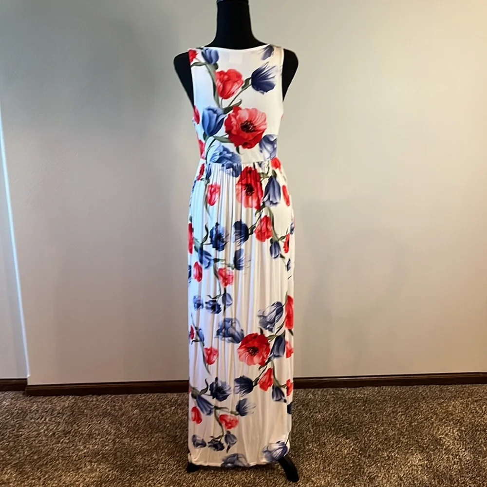 Floral maxi dress - Picture 4 of 5